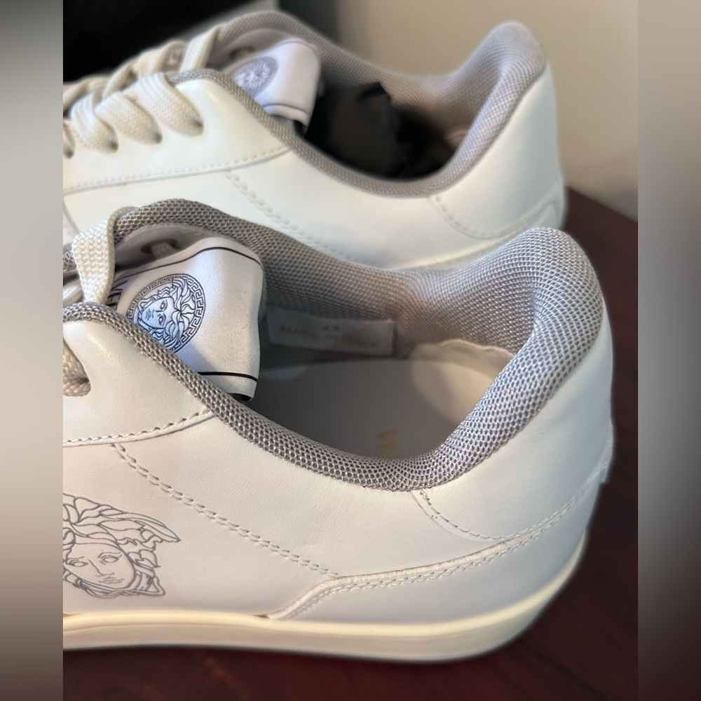 Versace shoes - Picture 4 of 5